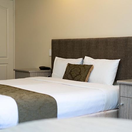 Prince Of Wales Hotel Wagga Wagga Exteriör bild